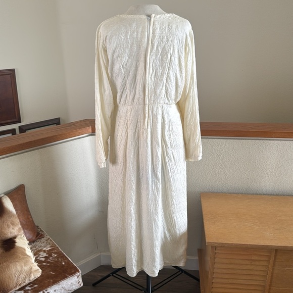 Raw silk organic  bohemian style Cream Long Sleeve Dress - Picture 4 of 7